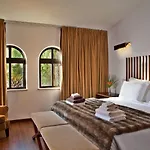 Sao Rafael Holidays *