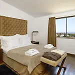 Villa Sao Rafael Holidays