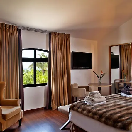 Villa Sao Rafael Holidays *