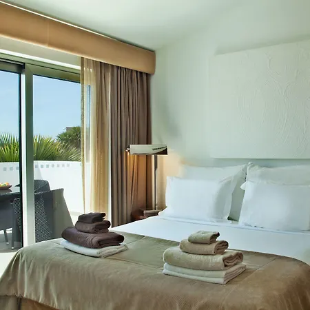 Villa Sao Rafael Holidays *