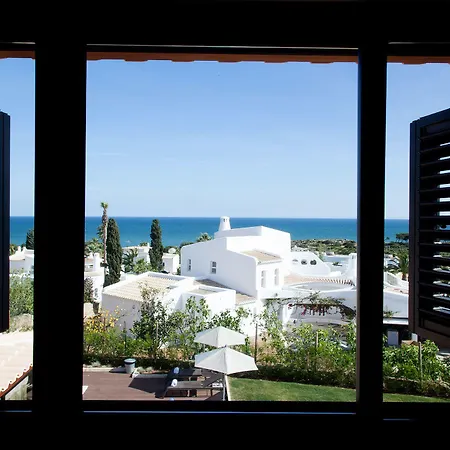 Villa Sao Rafael Holidays