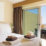 Villa Sao Rafael Holidays *
