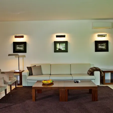 Sao Rafael Holidays Αλμπουφέιρα