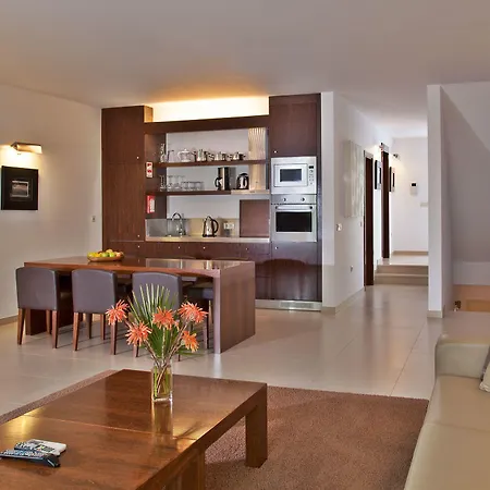 Sao Rafael Holidays Αλμπουφέιρα